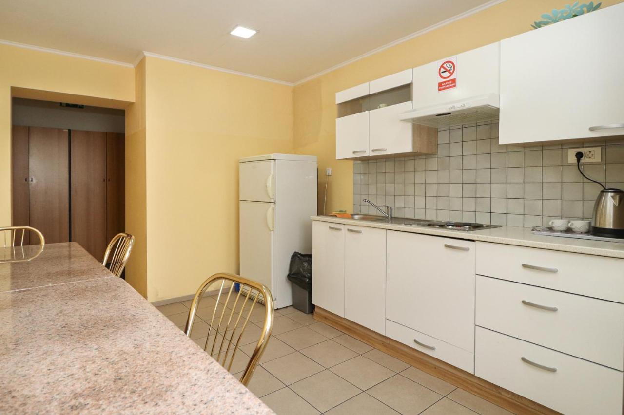 Beg Rooms ماريبور المظهر الخارجي الصورة