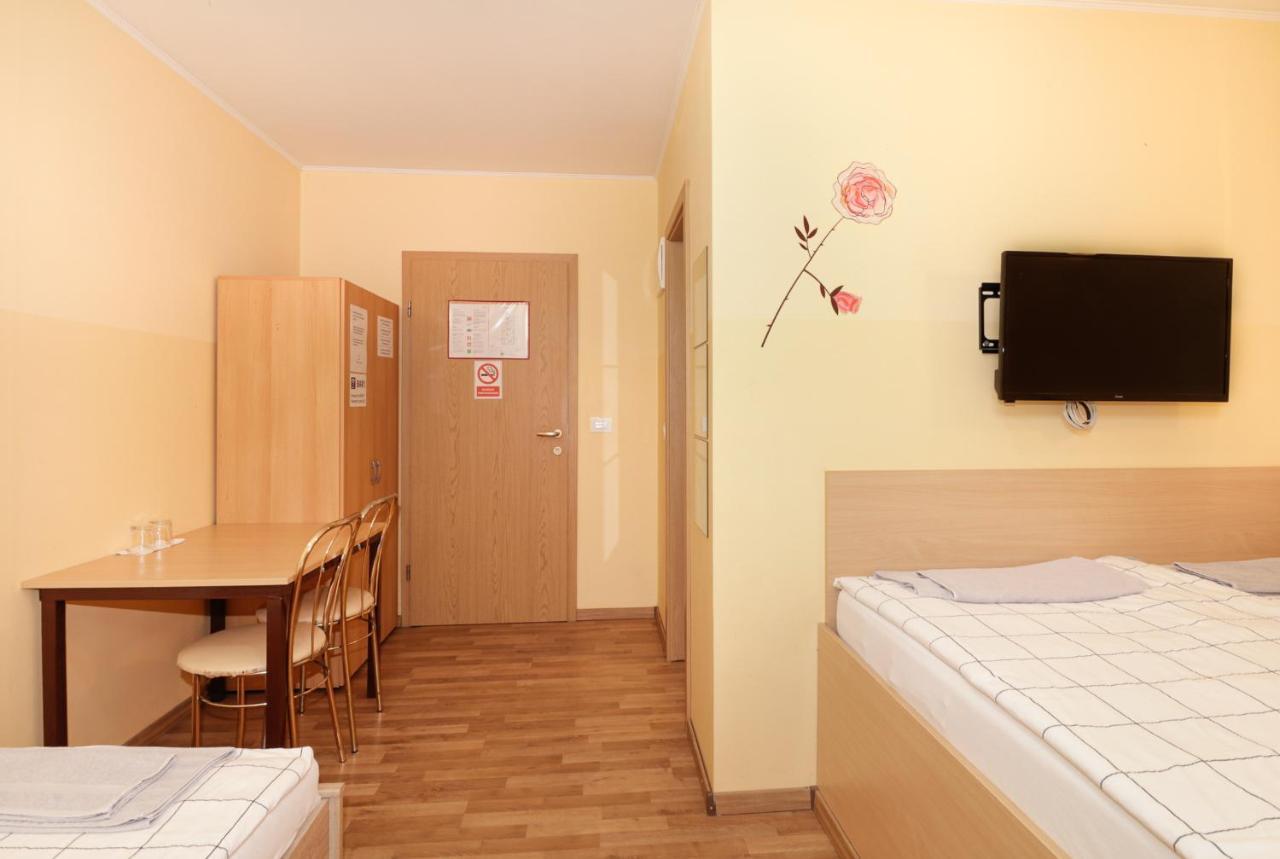 Beg Rooms ماريبور المظهر الخارجي الصورة